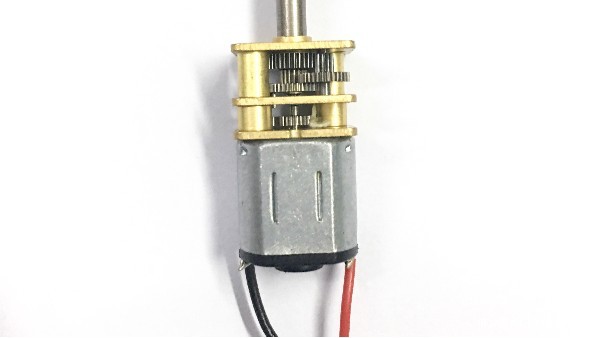 立式传动齿轮减速机微电机传动齿轮减速机。